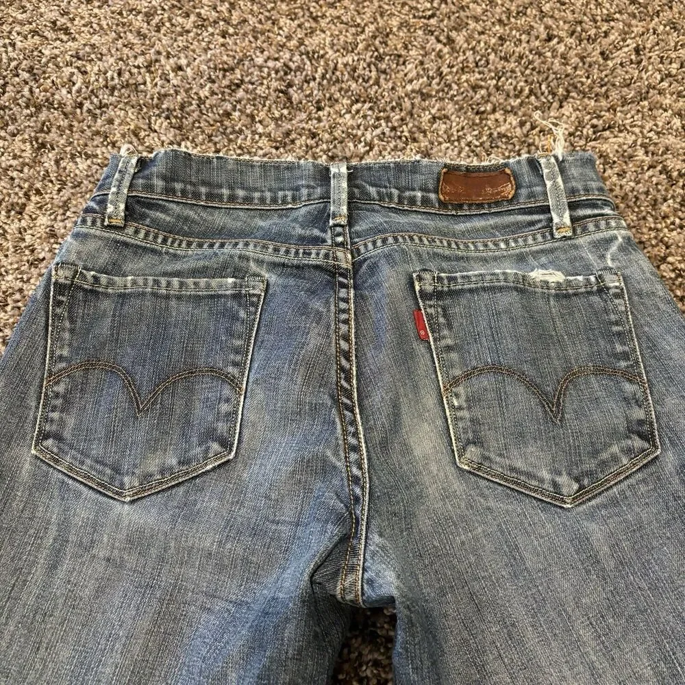 Levi’s Capital Long Shorts 26 Blue Denim Frayed Waist Below Knee Skinny - Picture 13 of 13